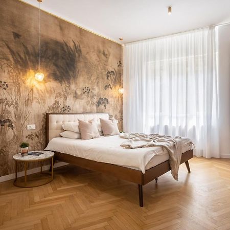 Old Town Bucharest, Luxury 2 Bedrooms Apartment エクステリア 写真
