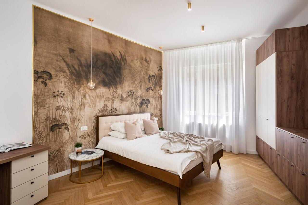 Old Town Bucharest, Luxury 2 Bedrooms Apartment エクステリア 写真