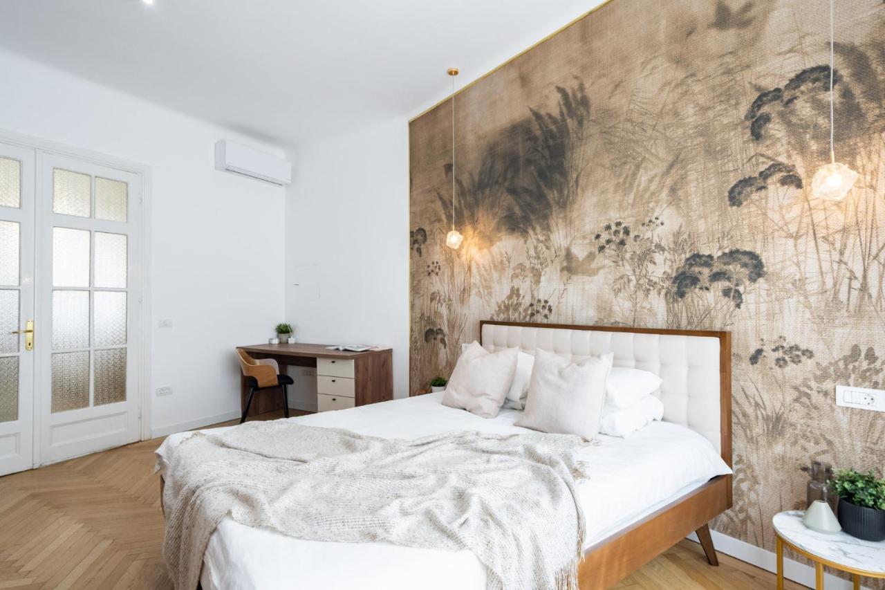 Old Town Bucharest, Luxury 2 Bedrooms Apartment エクステリア 写真