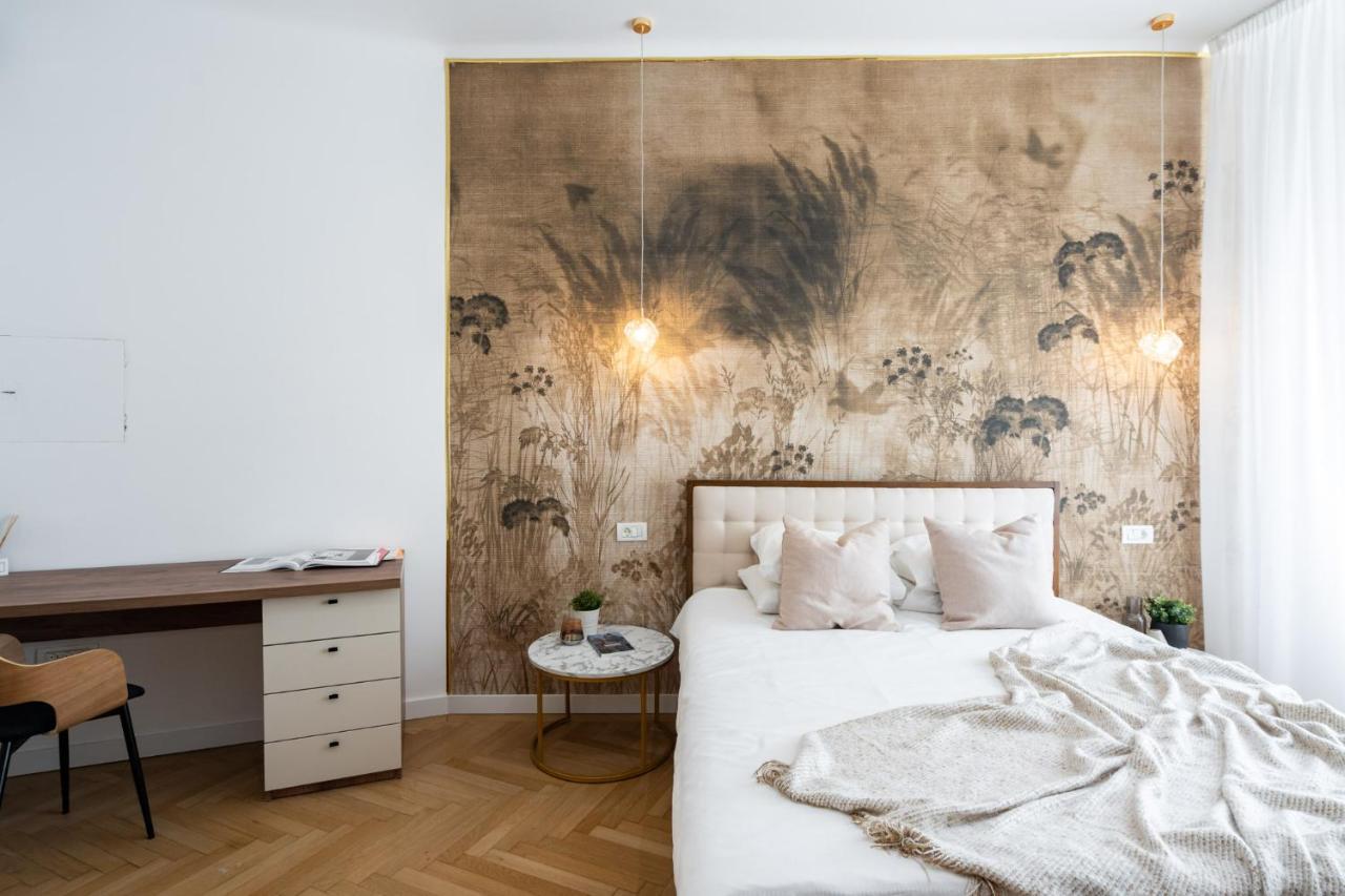 Old Town Bucharest, Luxury 2 Bedrooms Apartment エクステリア 写真
