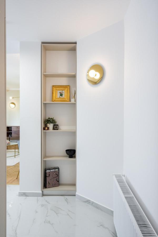 Old Town Bucharest, Luxury 2 Bedrooms Apartment エクステリア 写真